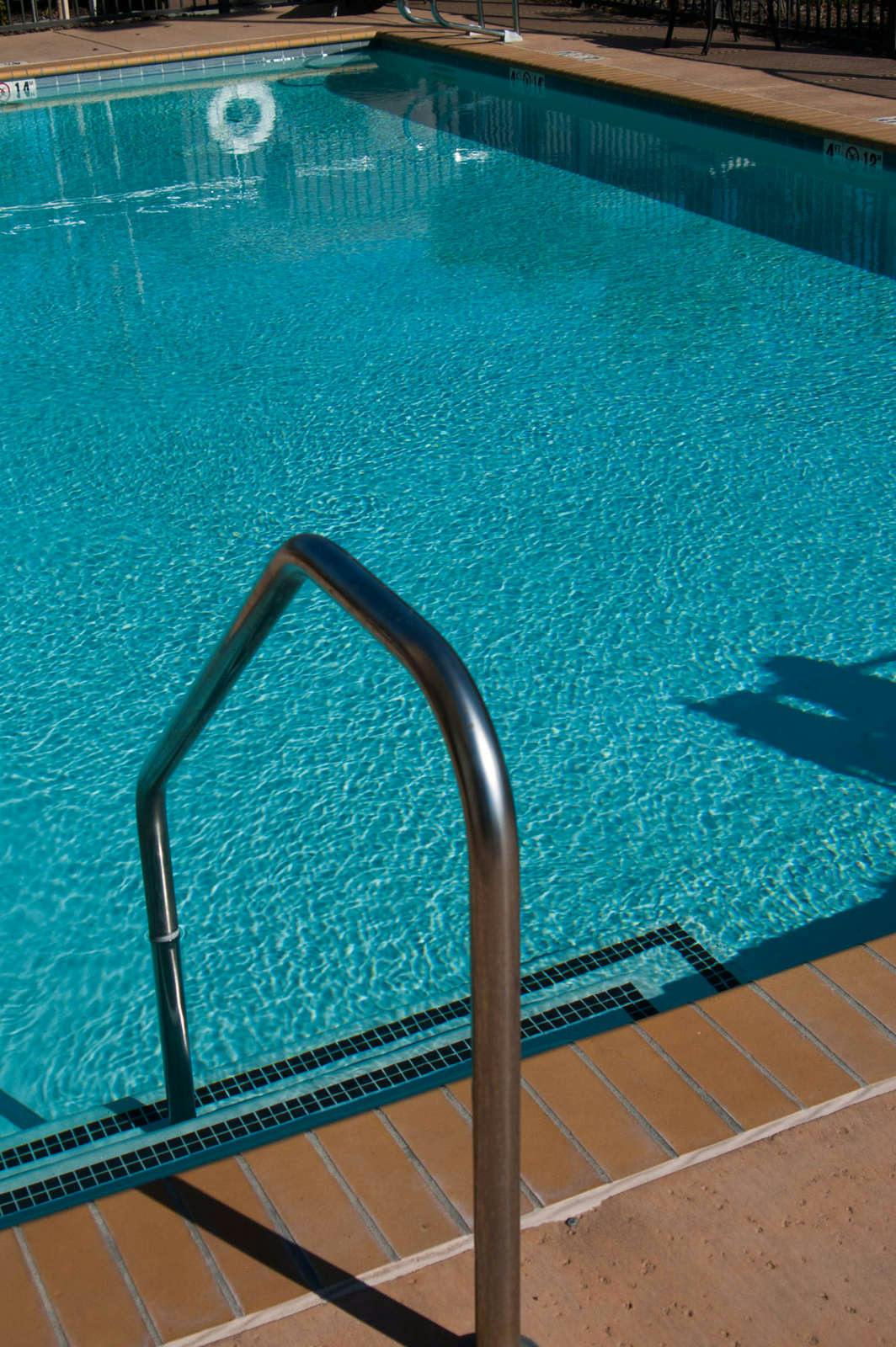 Hotel Hampton Inn & Suites Oakland Airport - Alameda photo 3