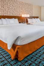 Hotel Fairfield Inn & Suites Downtown East photo 5
