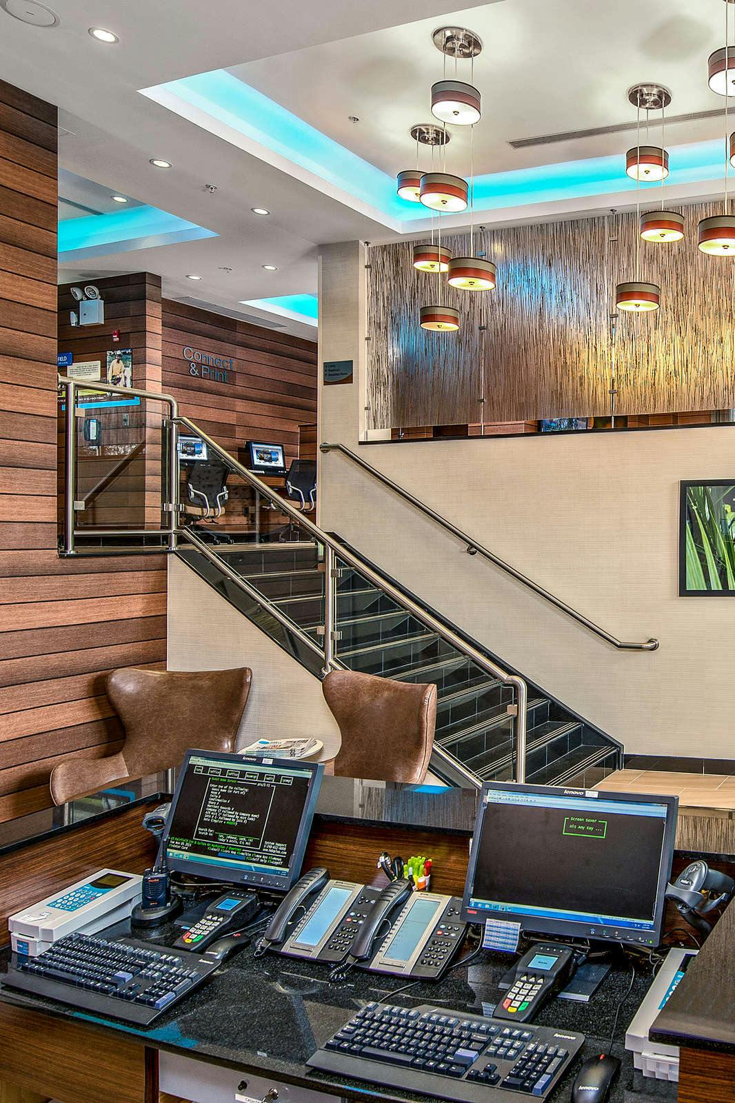 Hotel Fairfield Inn & Suites Downtown East photo 2