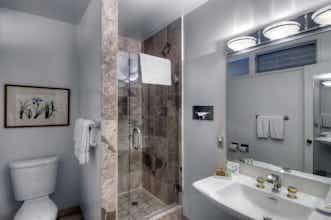 Hotel Dinah's Garden Hotel photo 3