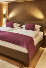 Hotel Kempinski Hotel Vier Jahreszeiten photo 1