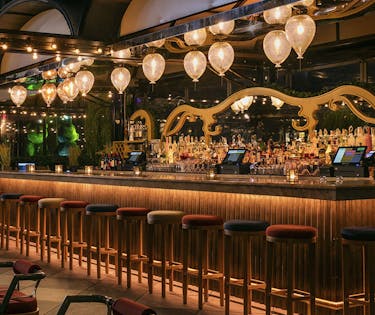 Moxy Nyc Times Square New York City Hoteltonight