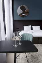 Hotel PH Hotel Oosteinde photo 2