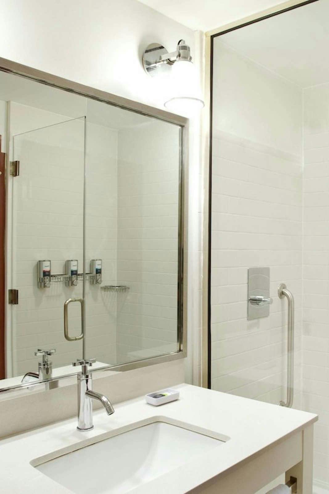 Hotel Four Points by Sheraton Philadelphia City Center photo 4