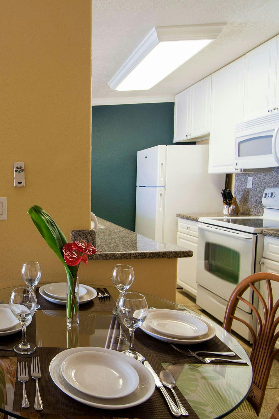 Hotel Kona Reef, A Raintree Vacation Club Resort photo 3