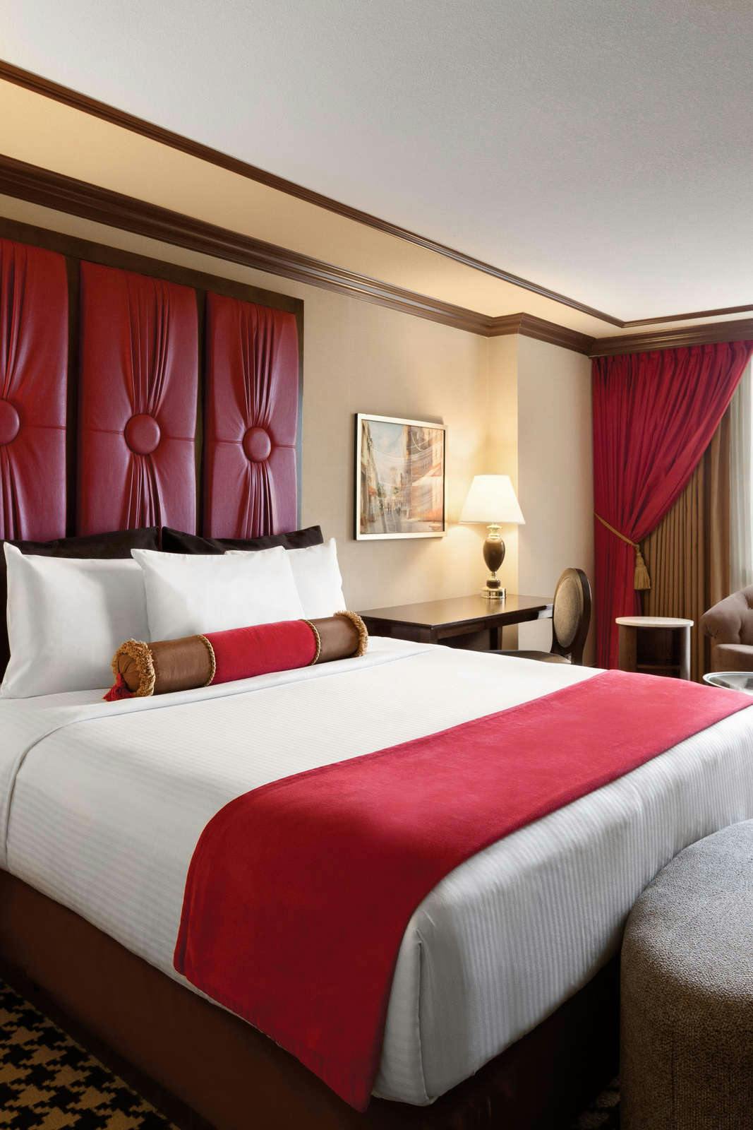 Paris Las Vegas Las Vegas Strip Hoteltonight