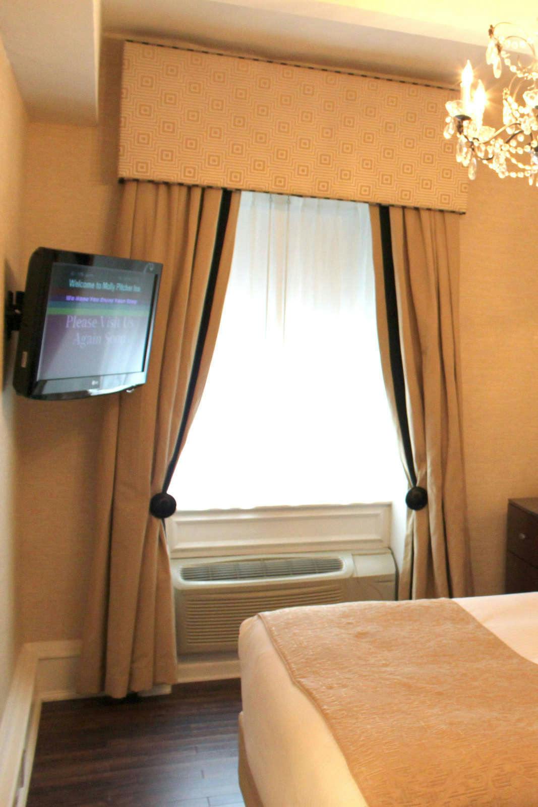 Hotel Molly Pitcher Inn photo 5