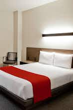 Hotel City Express Plus Satélite photo 1