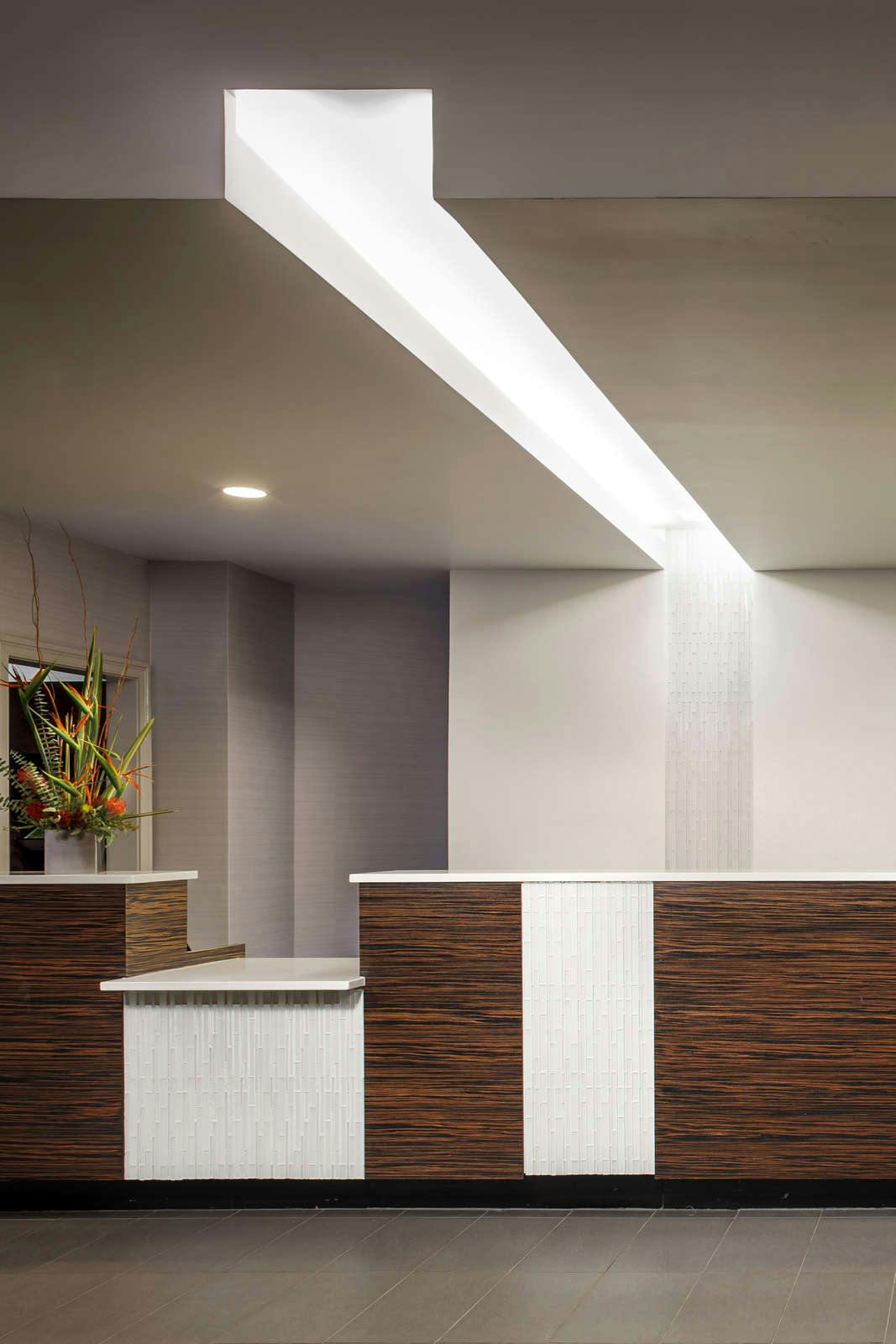 Hotel Crowne Plaza Phoenix Airport photo 2