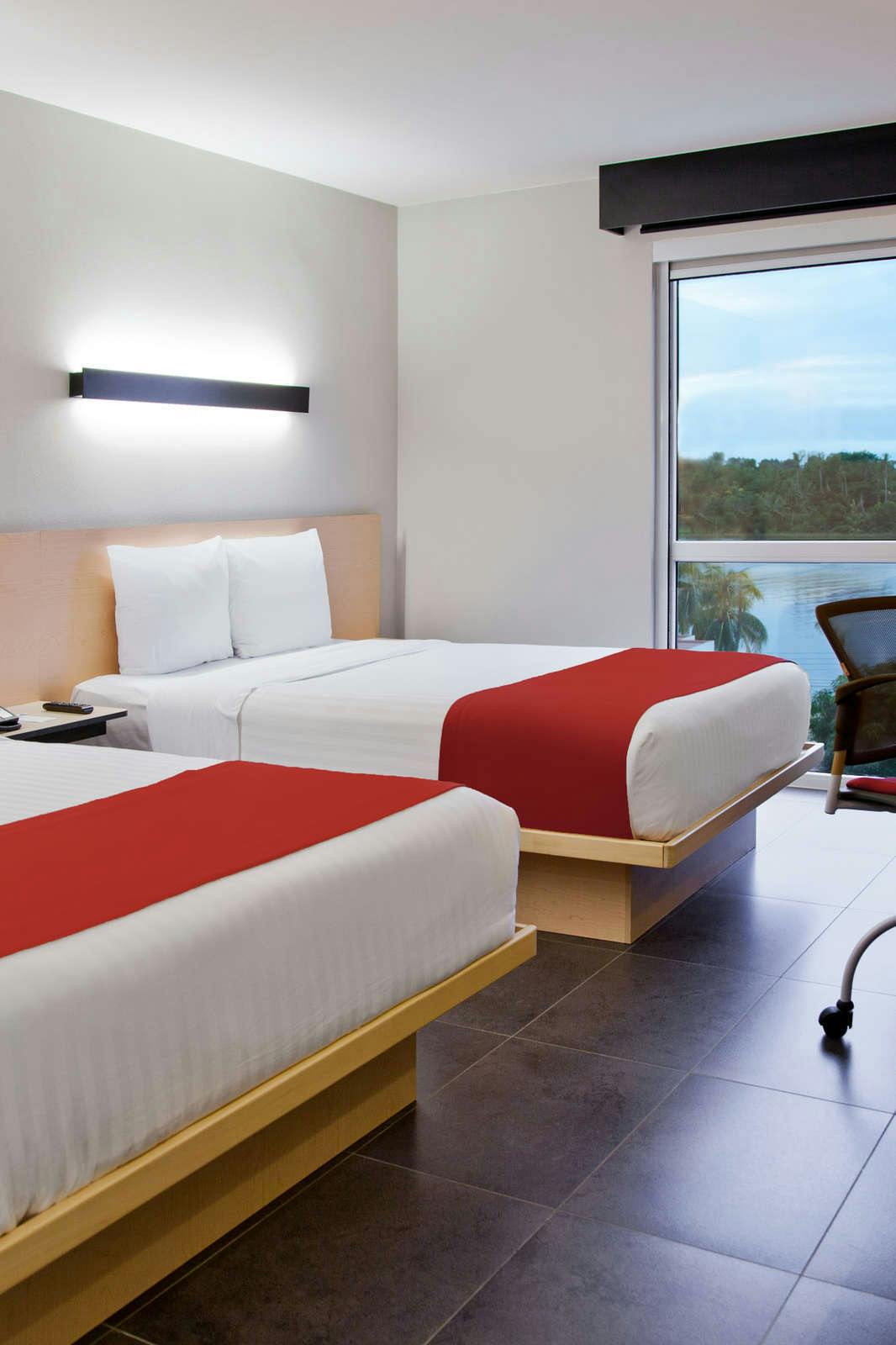 Hotel City Express Tuxpan photo 4