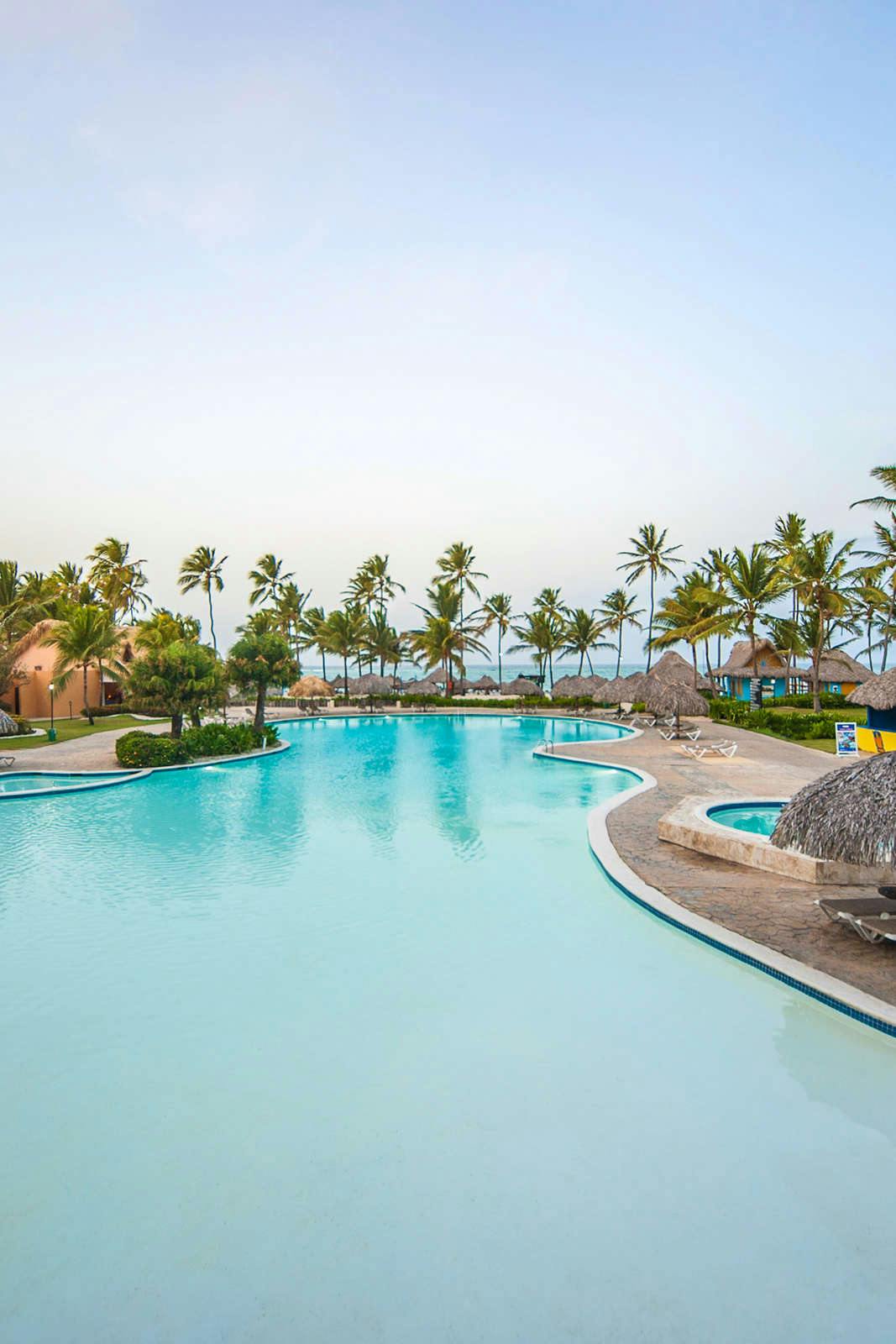 Hotel Caribe Deluxe Princess Beach Resort & Spa - All Inclusive photo 1