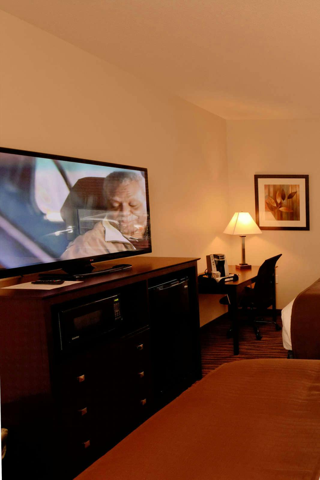 Hotel Cobblestone Inn & Suites - Fort Madison photo 2