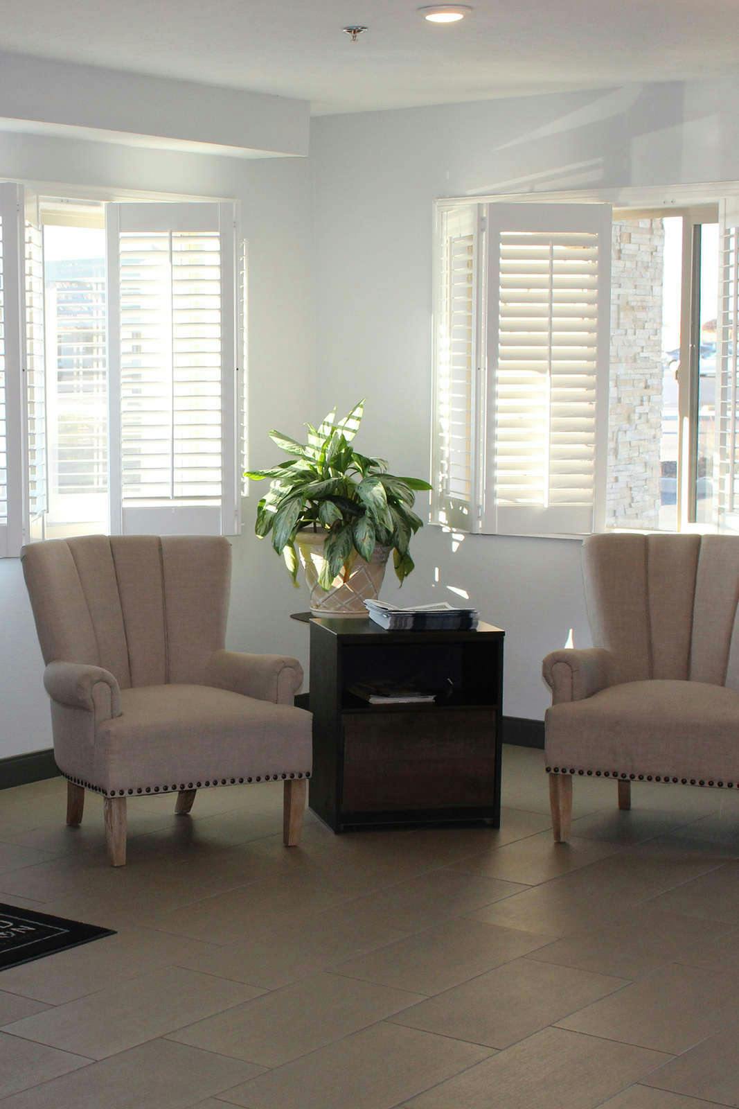 Hotel Red Lion Inn & Suites Ontario photo 5