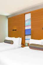 Hotel Aloft Miami Doral photo 2