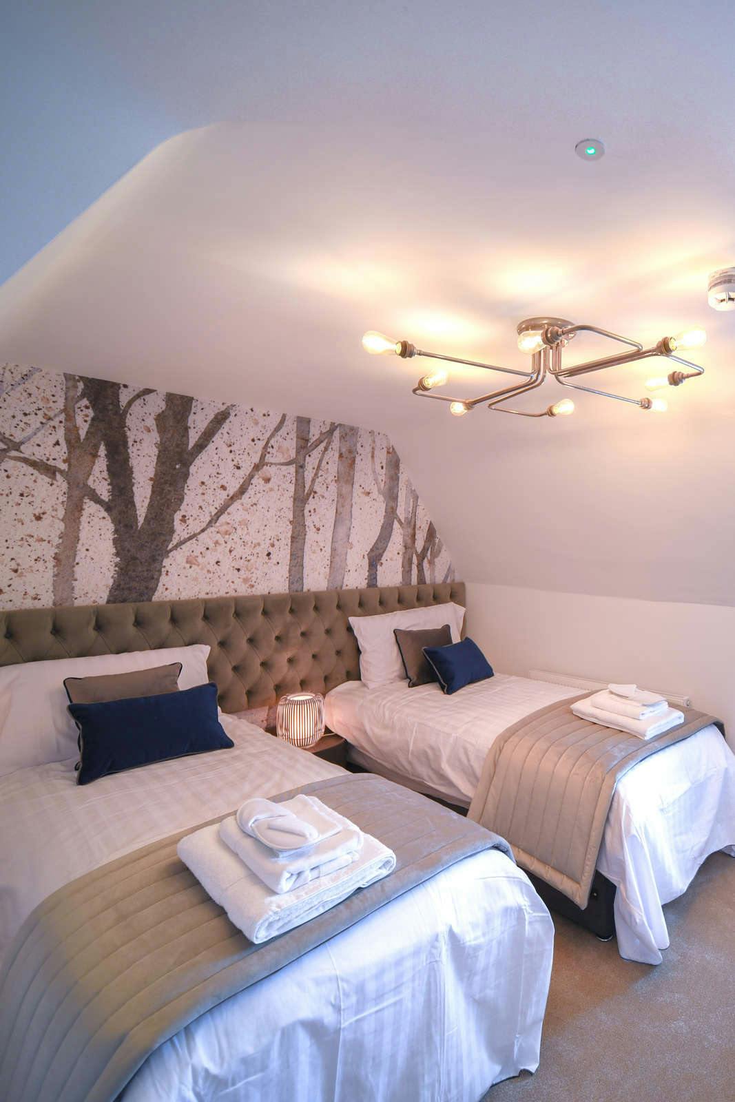 Hotel The Strand Hotel, the former residence of Oscar Wilde photo 3