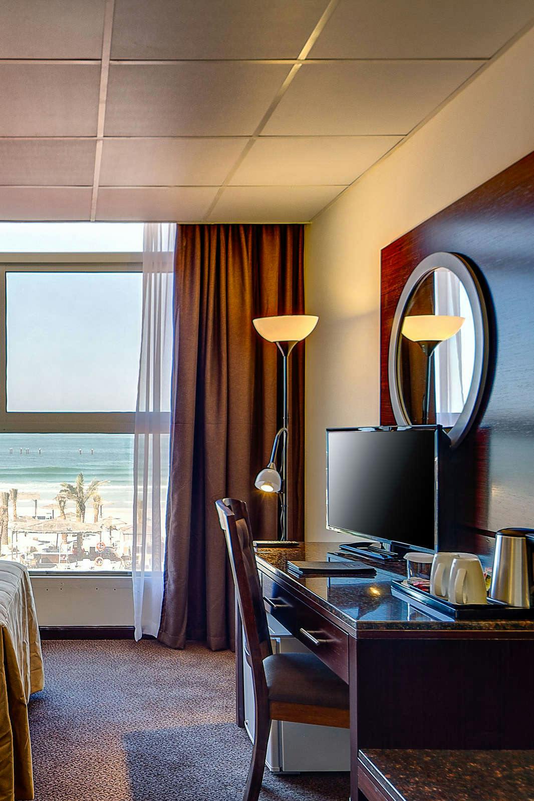 Hotel Ajman Beach Hotel photo 3