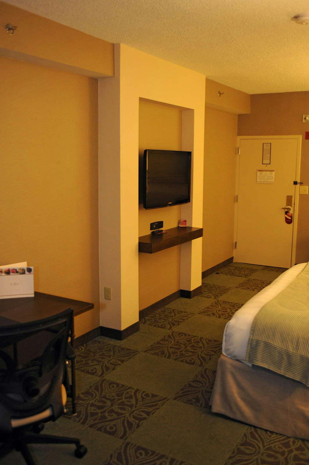 Hotel Crowne Plaza Charleston Airport photo 2