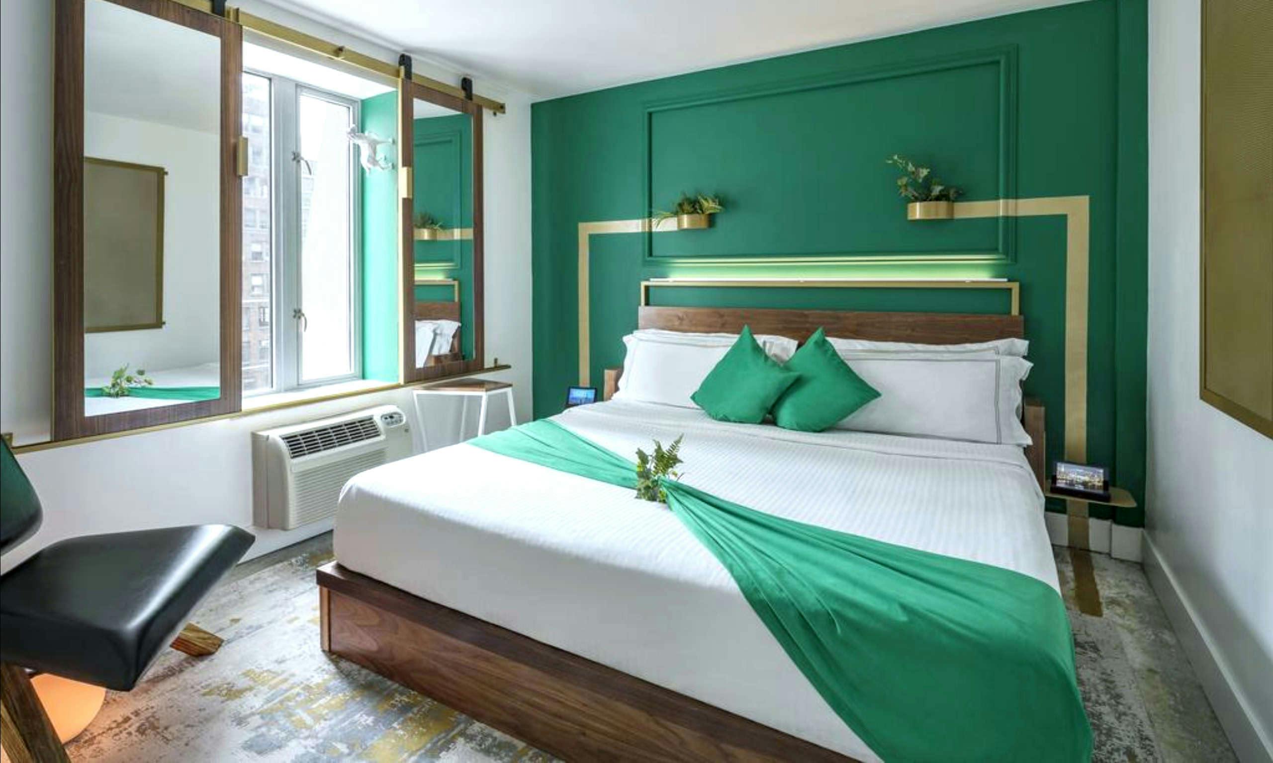Lord And Moris Times Square Hotel