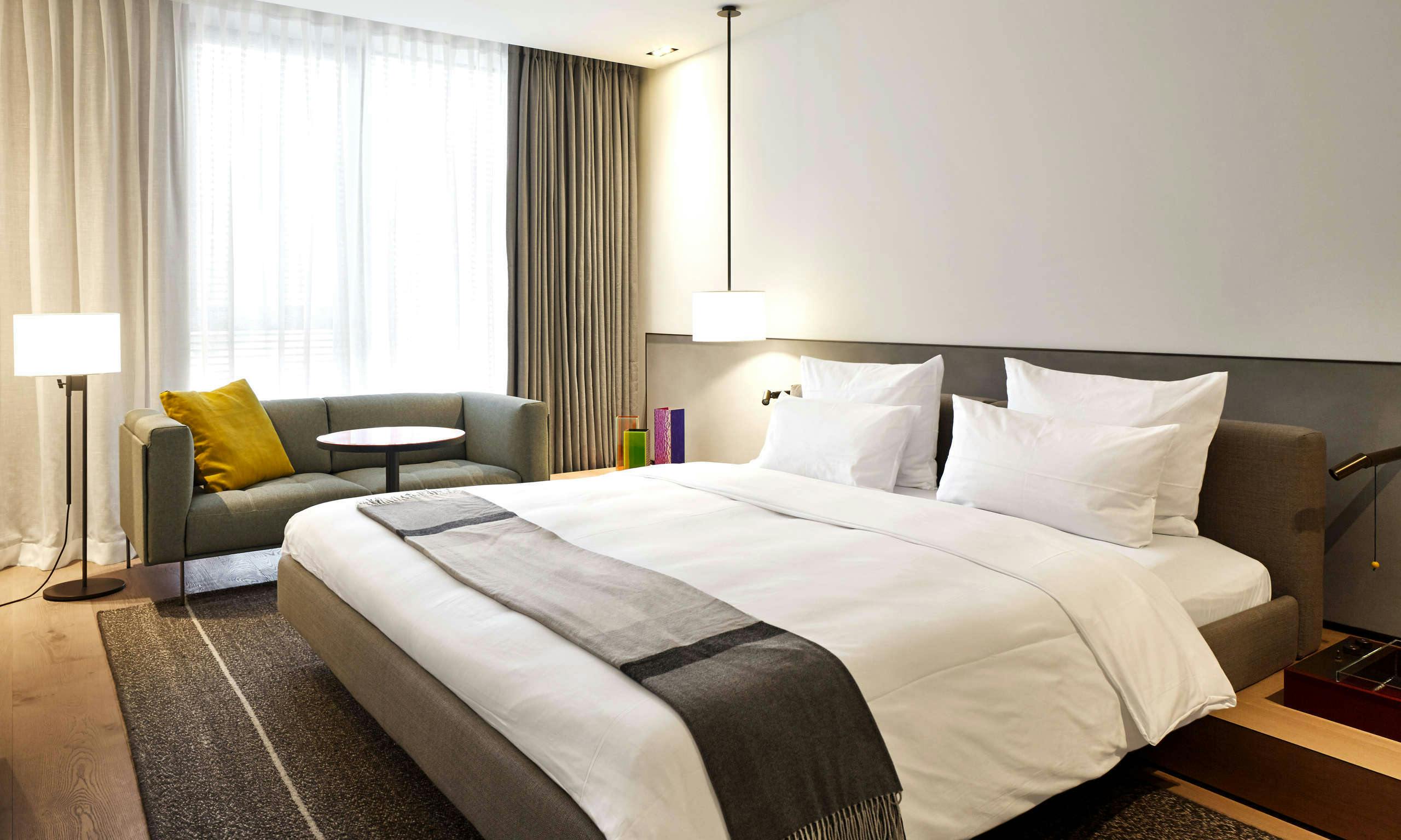 Roomers Baden-Baden, Autograph Collection