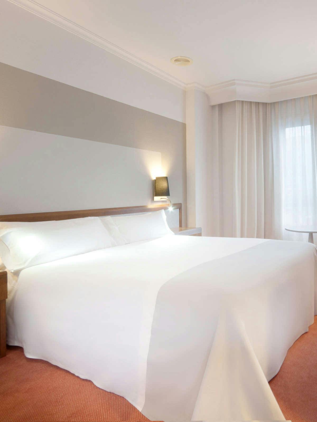 Hotel Hotel Vigo Los Galeones Affiliated by Meliá photo 4