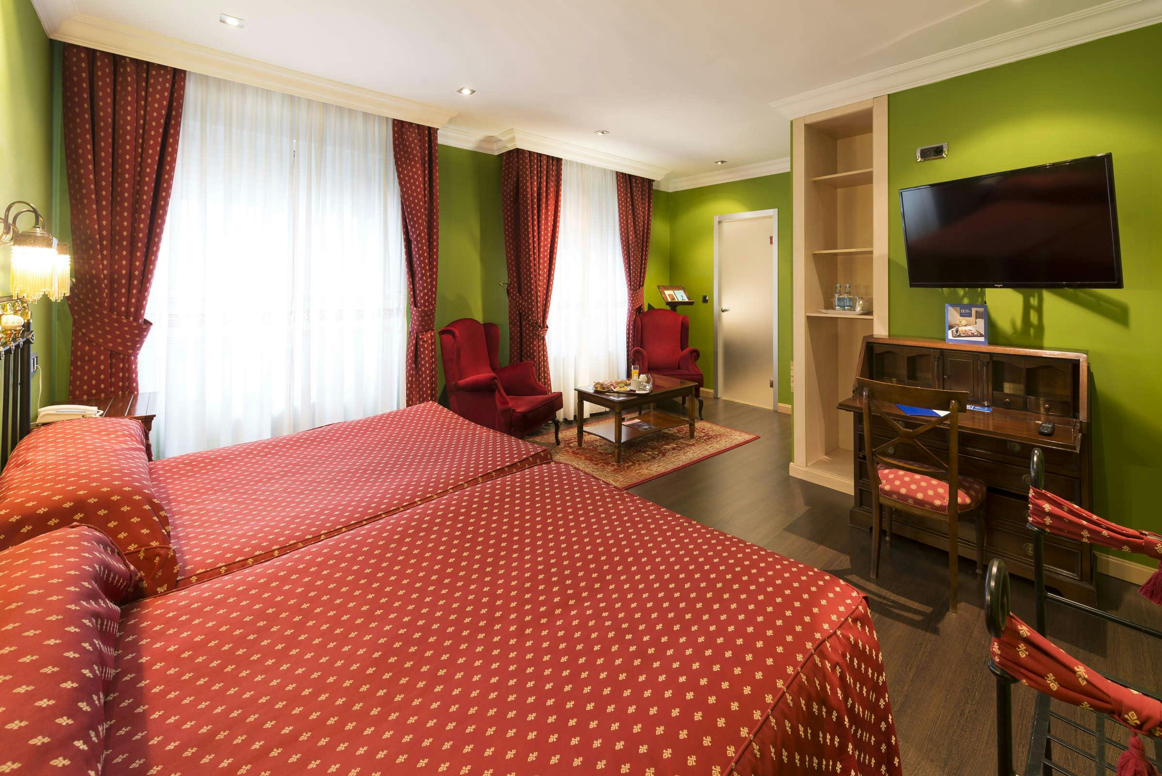 Hotel Hotel Fernán González photo 1