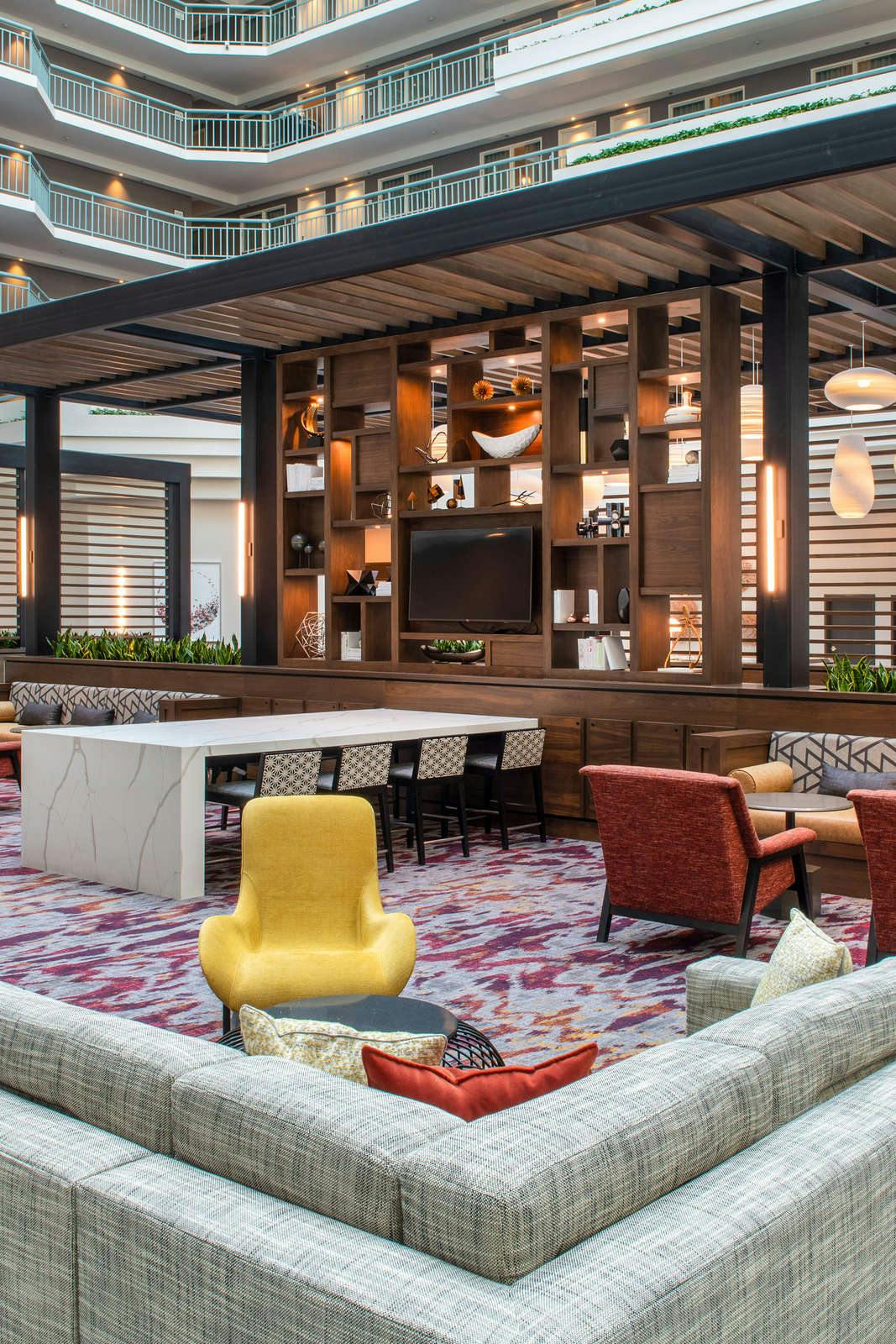 Hotel Embassy Suites by Hilton Walnut Creek photo 1