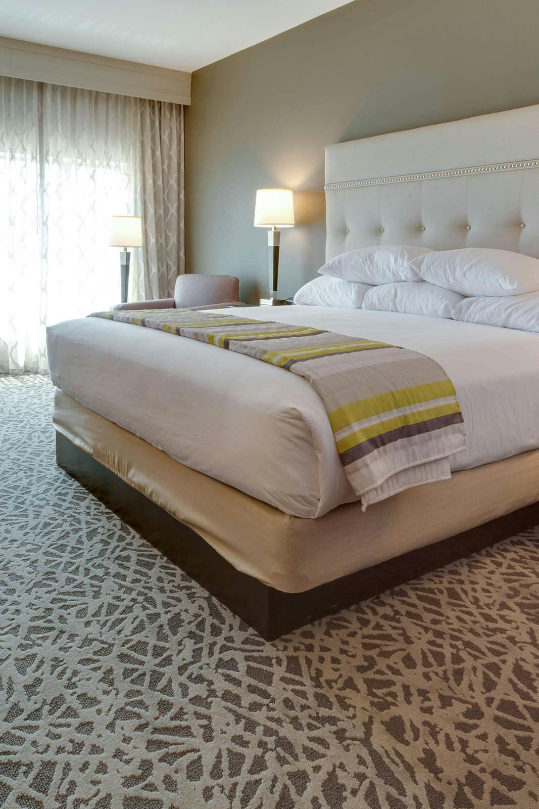 Hotel Drury Inn and Suites Pittsburgh Airport Settlers Ridge photo 1