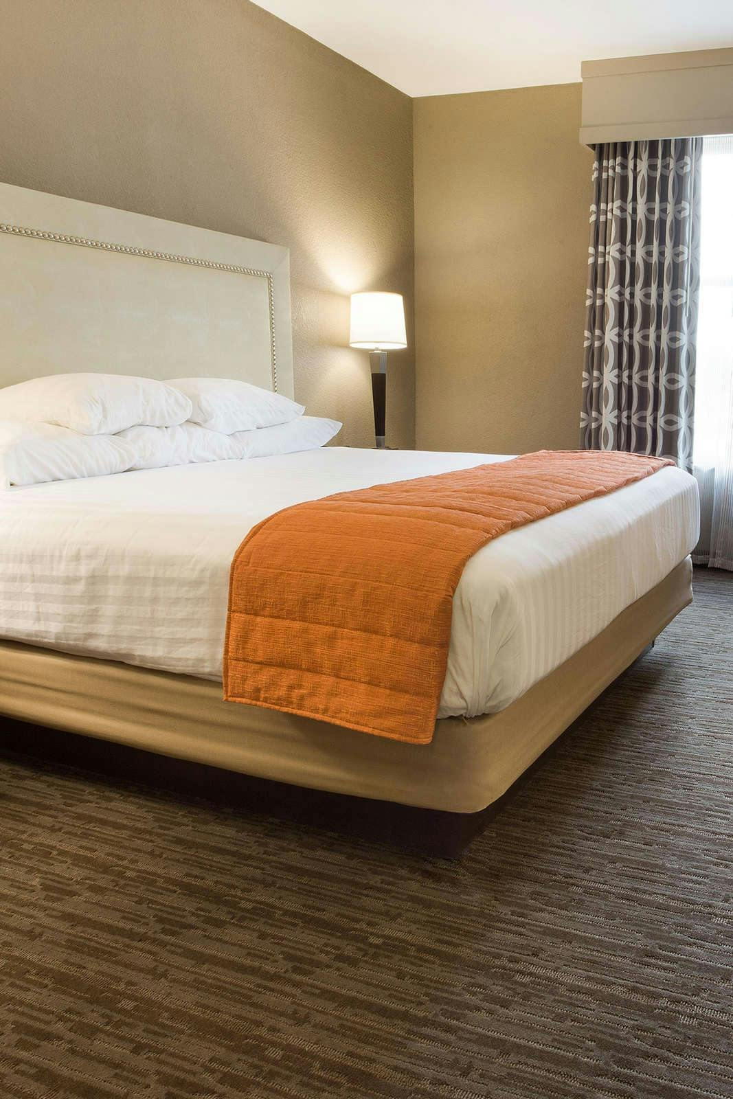 Hotel Drury Inn and Suites Lafayette LA photo 1