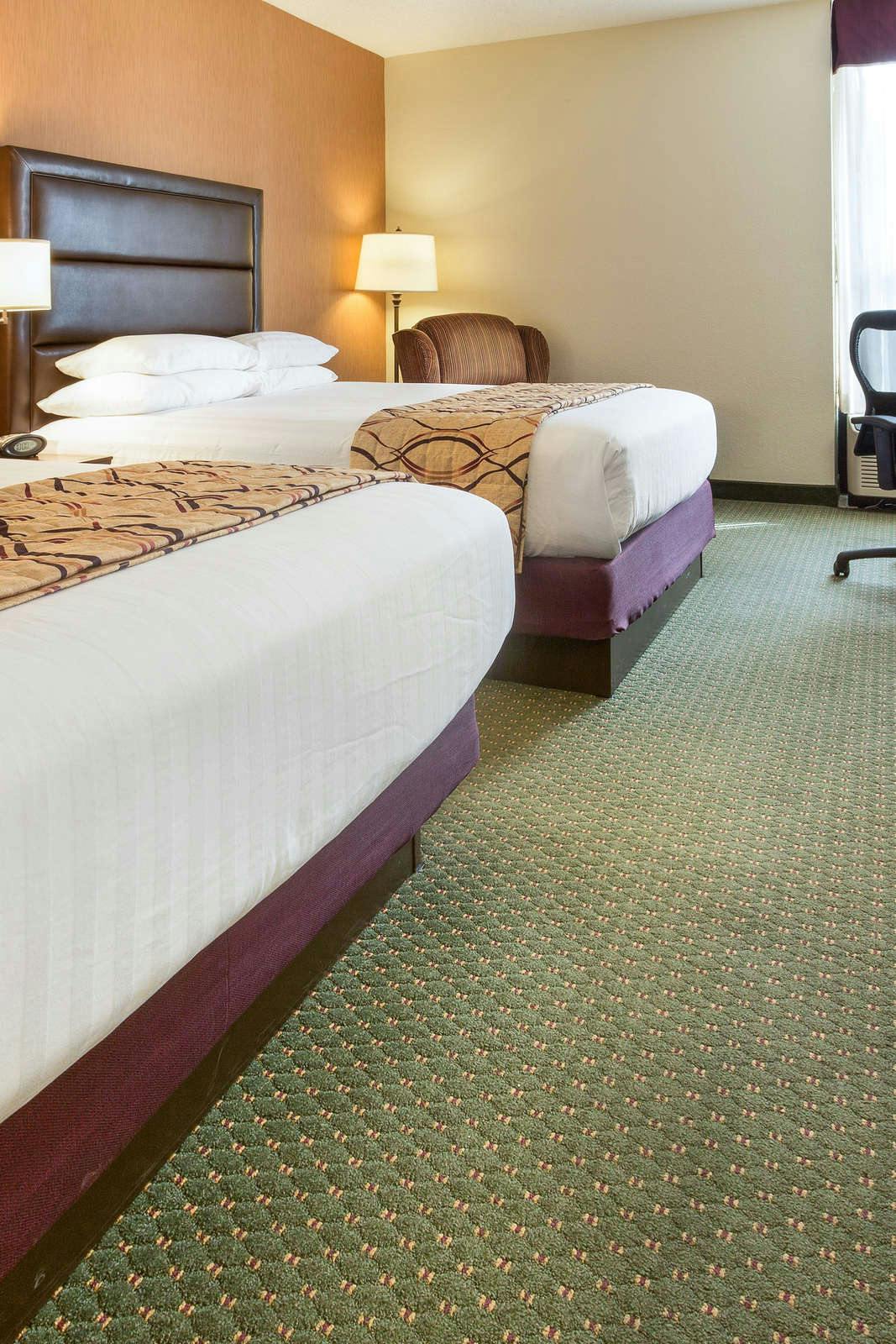 Hotel Drury Inn and Suites Bowling Green photo 4