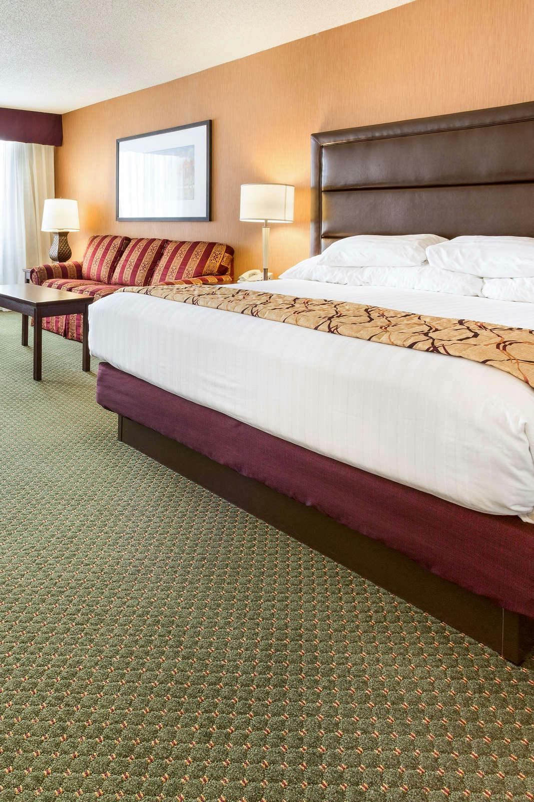 Hotel Drury Inn and Suites Bowling Green photo 1
