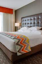 Hotel Drury Inn and Suites Charlotte Arrowood photo 2