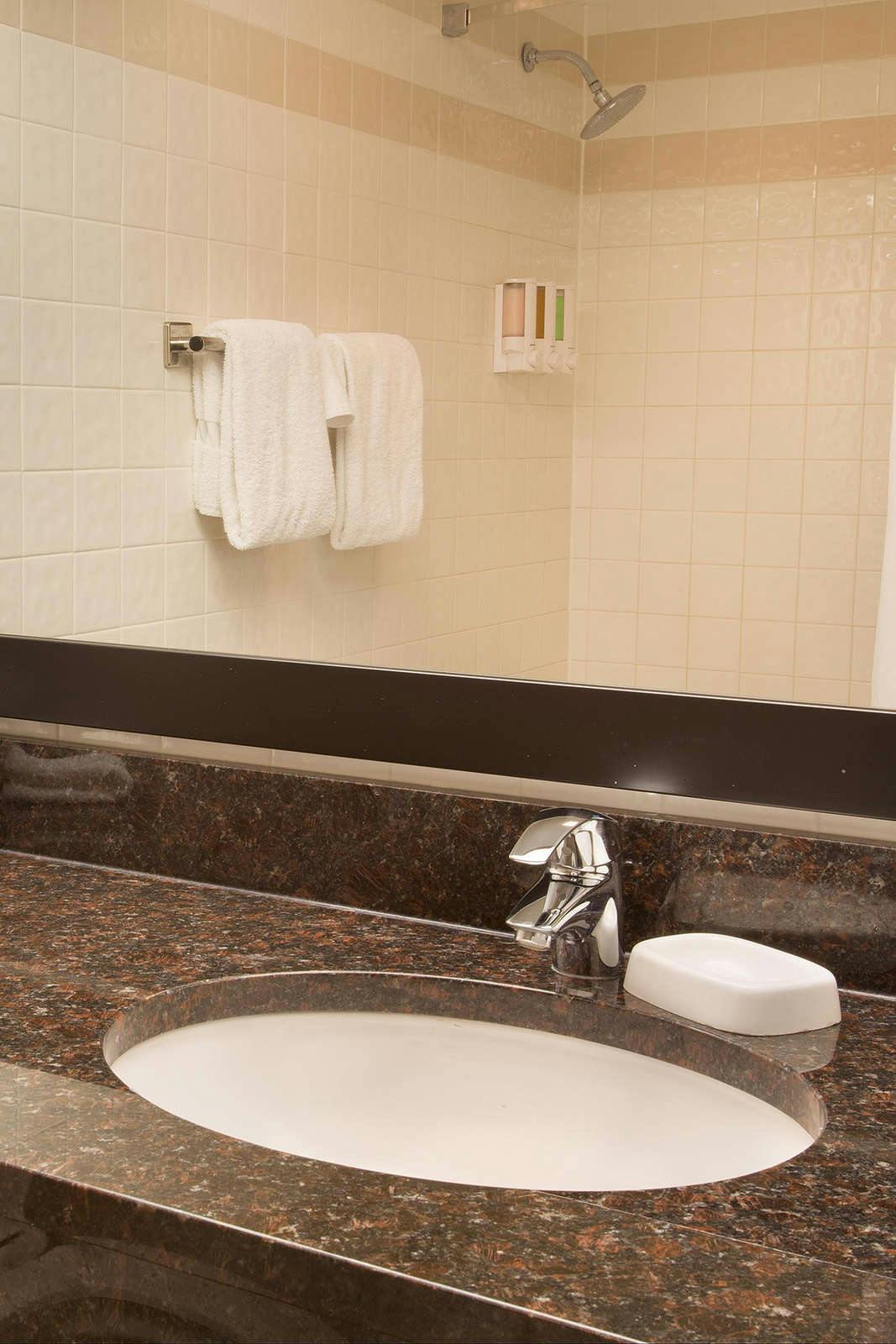 Hotel Drury Inn and Suites Paducah photo 4