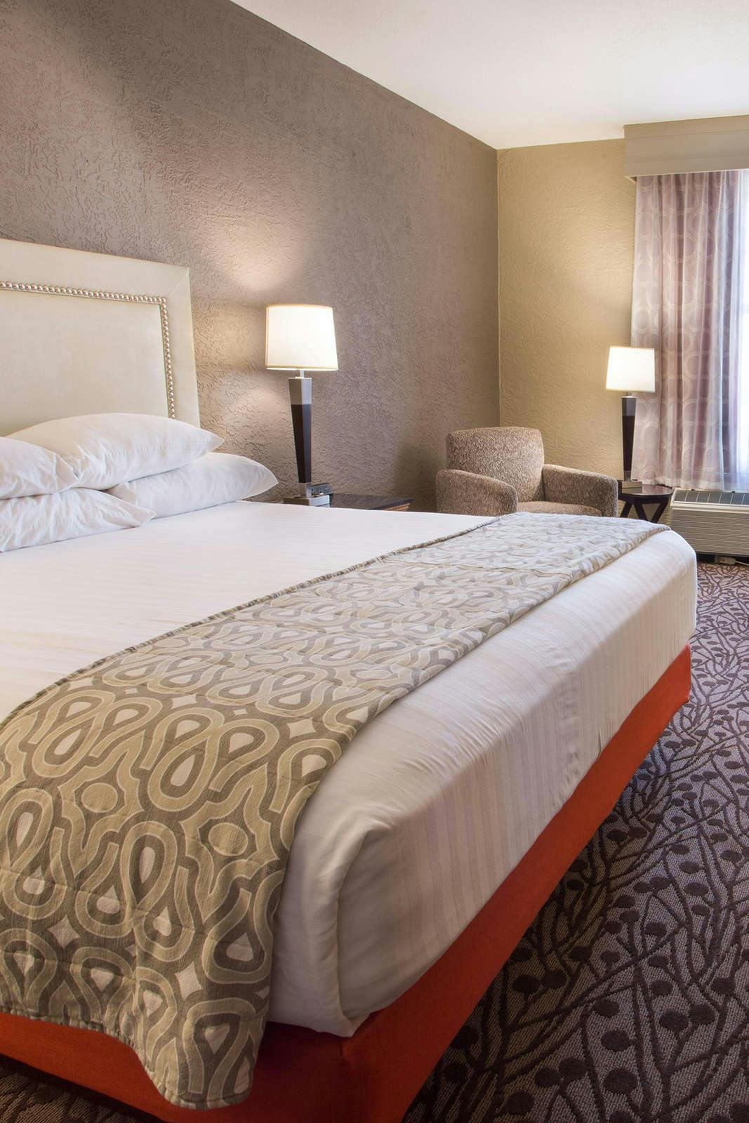 Hotel Drury Inn and Suites Amarillo photo 3