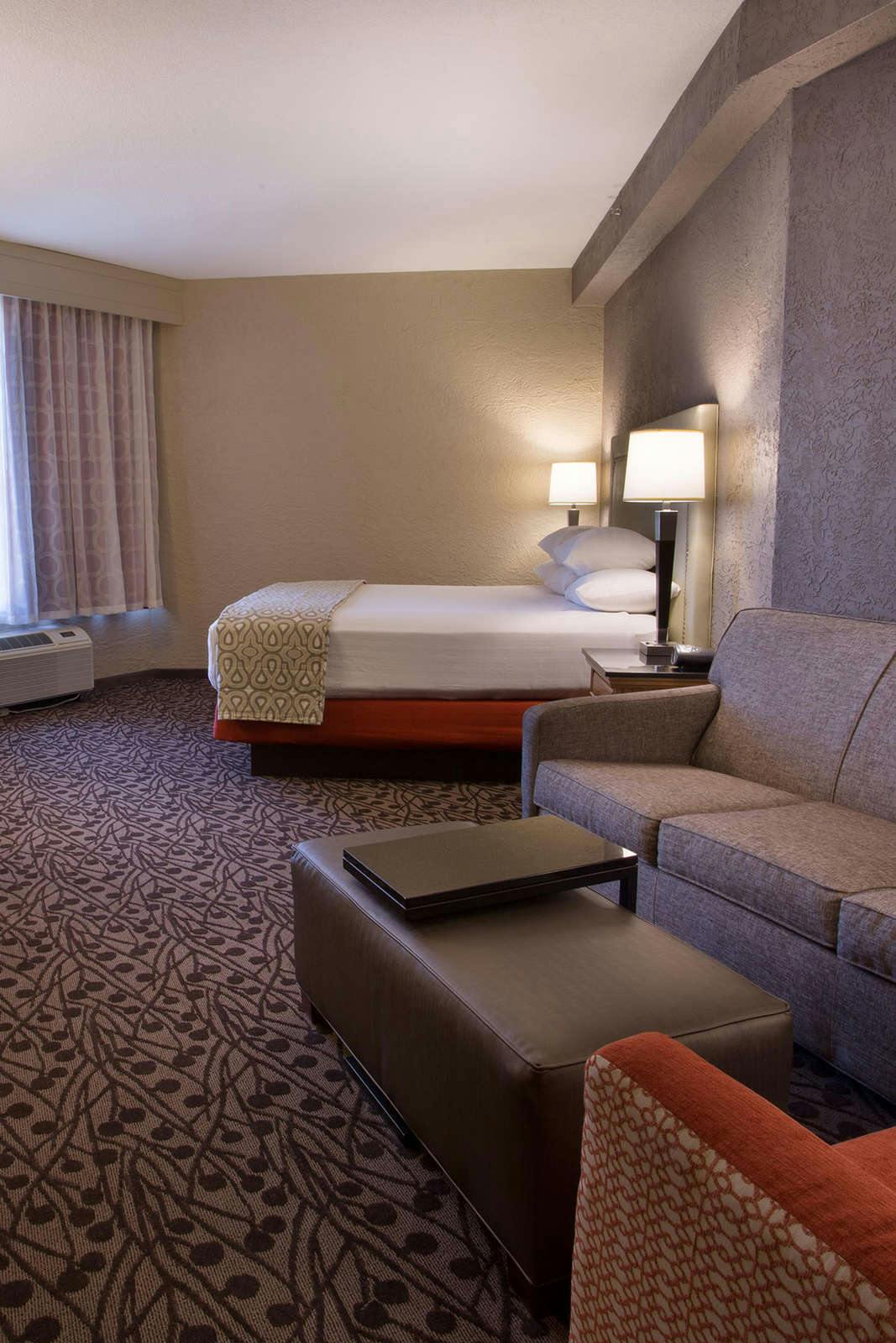 Hotel Drury Inn and Suites Amarillo photo 1