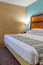 Hotel Drury Inn and Suites Atlanta Morrow photo 3