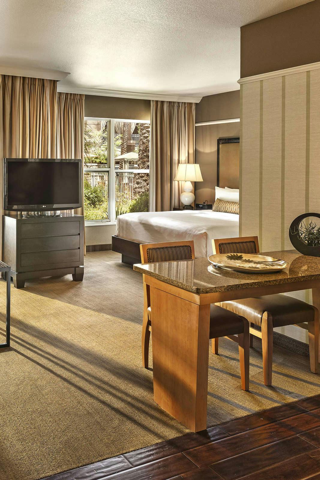 Hotel Sonesta Suites Scottsdale Gainey Ranch photo 2