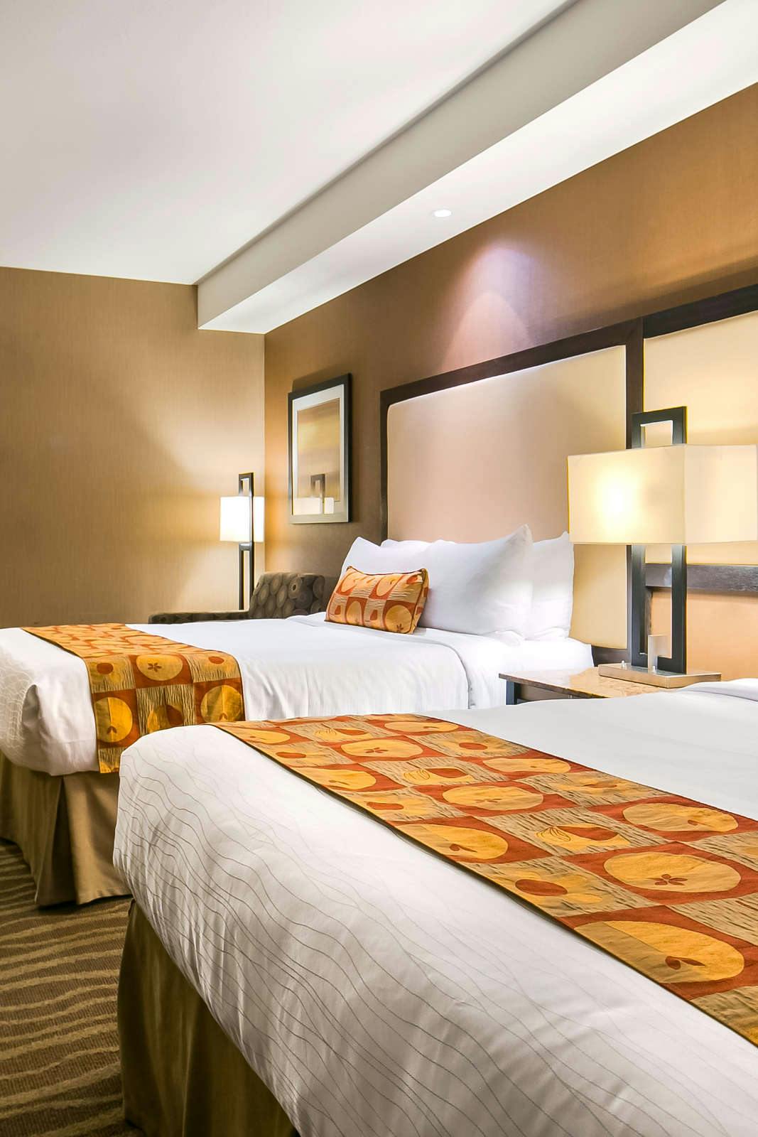 Hotel Best Western Premier Freeport Inn & Suites photo 2