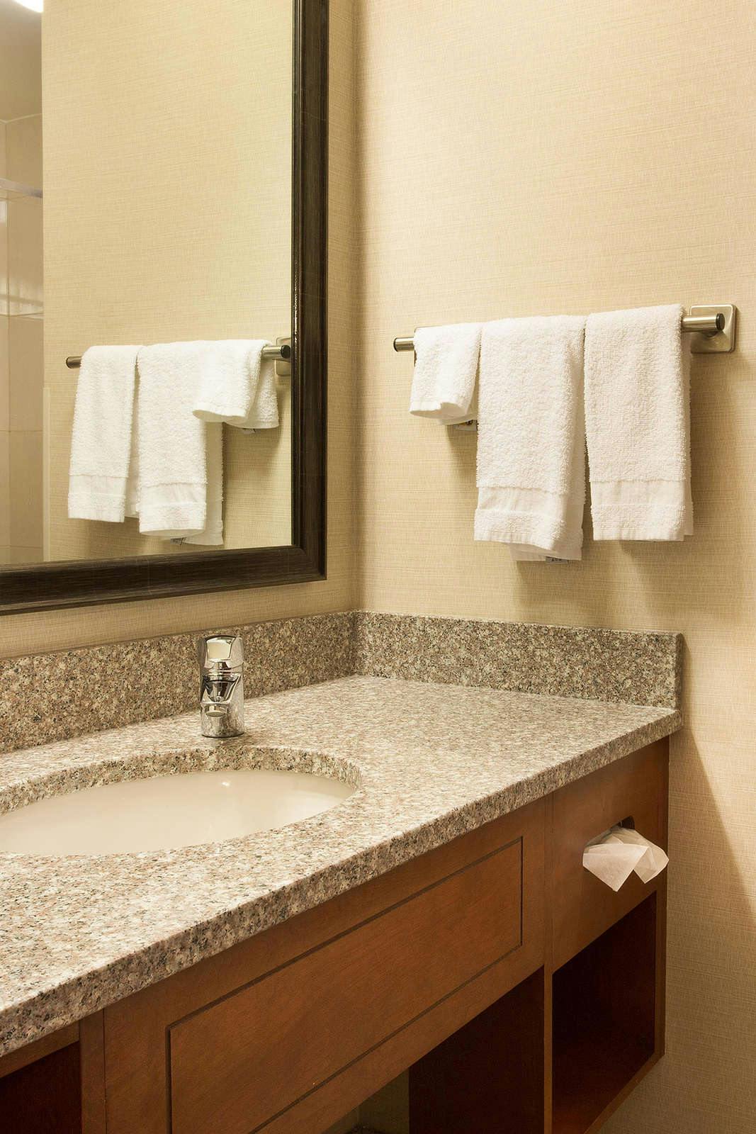 Hotel Drury Plaza Hotel Phoenix Tempe photo 4