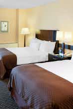 Hotel Radisson Hotel JFK Airport photo 2