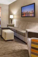Hotel Drury Inn and Suites Cincinnati Sharonville photo 5