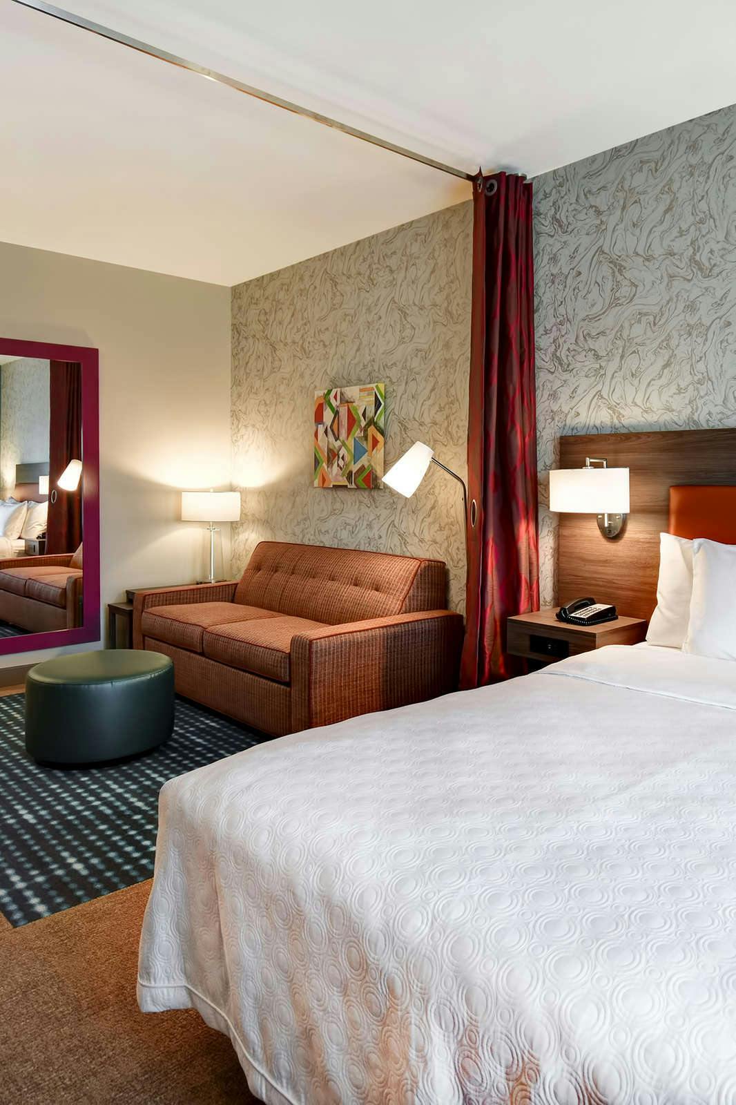 Hotel Home2 Suites by Hilton Gilbert photo 1