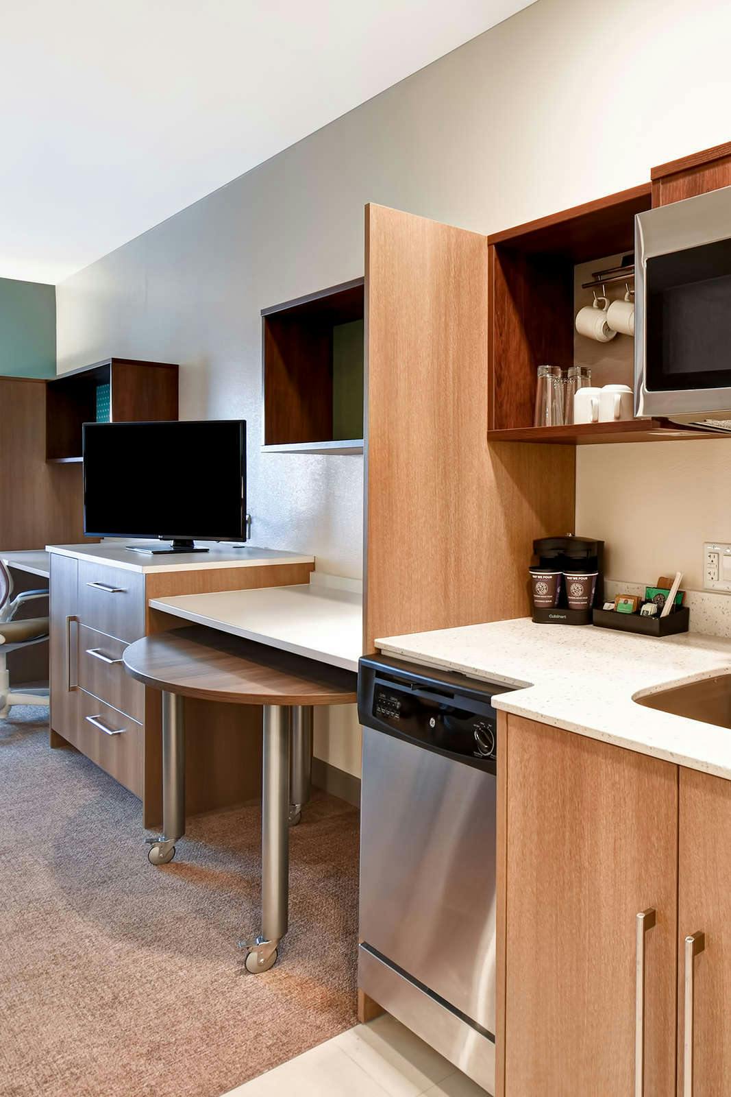 Hotel Home2 Suites by Hilton Gilbert photo 2