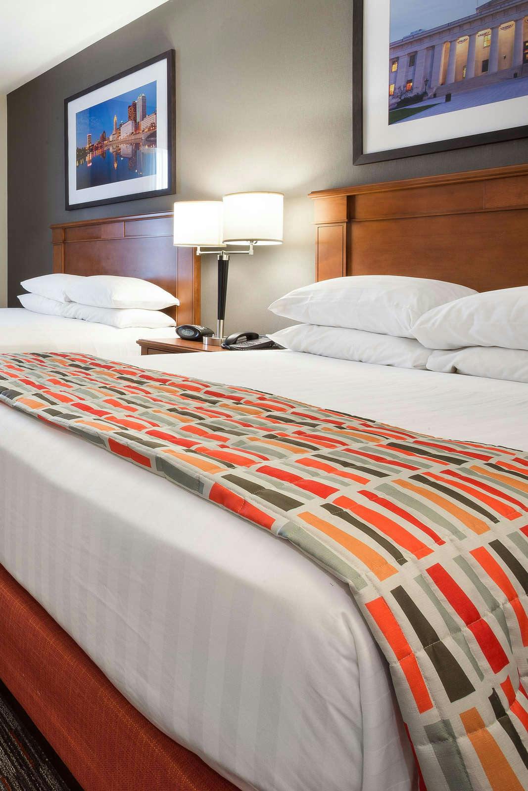 Hotel Drury Inn and Suites Columbus Grove City photo 4