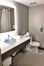 Hotel Holiday Inn Express Boca Raton West photo 5
