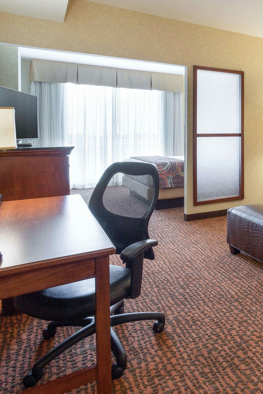 Hotel Drury Plaza Hotel Mt. Vernon photo 5