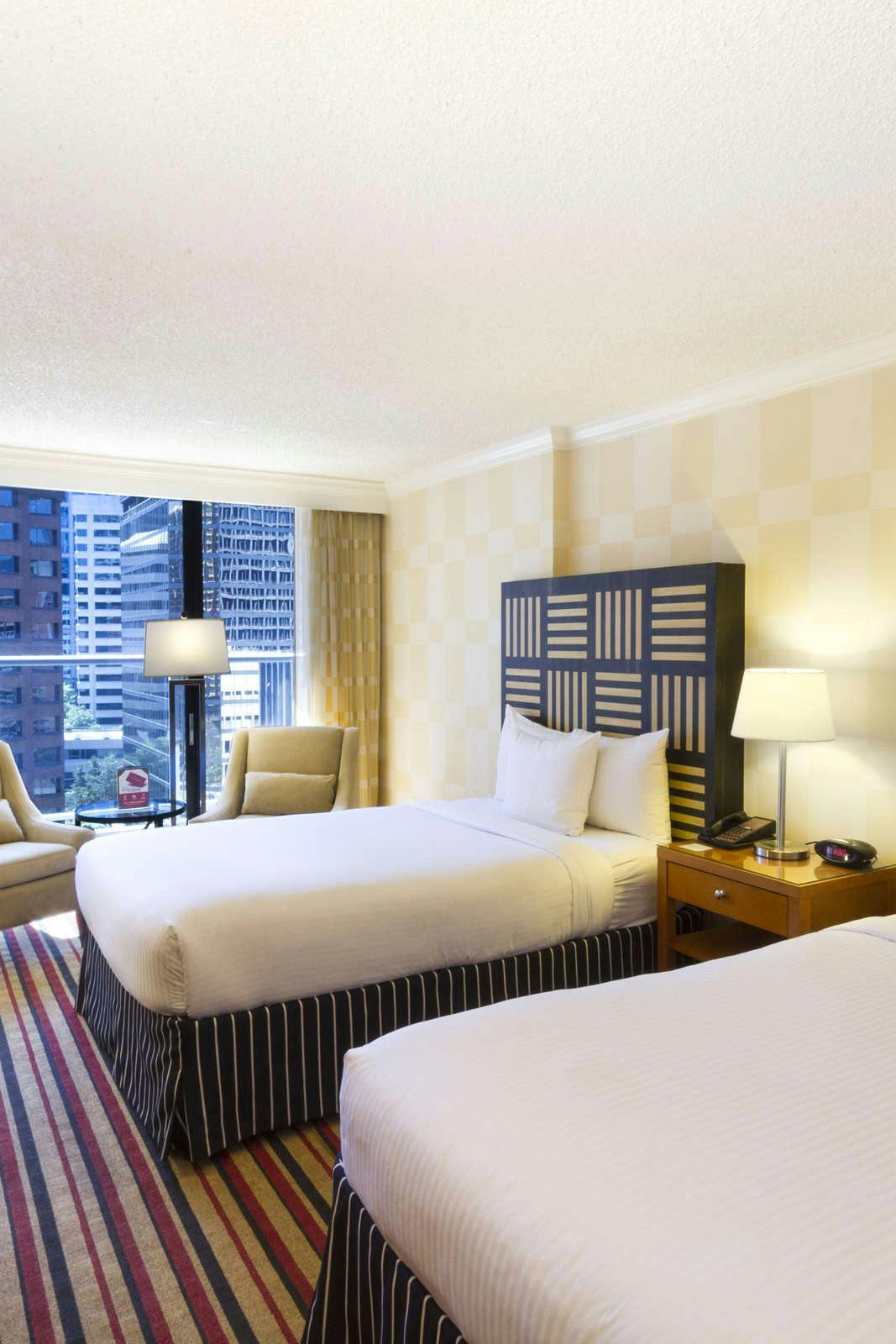 Hotel Pinnacle Hotel Vancouver Harbourfront photo 4