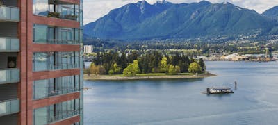Pinnacle Hotel Vancouver Harbourfront