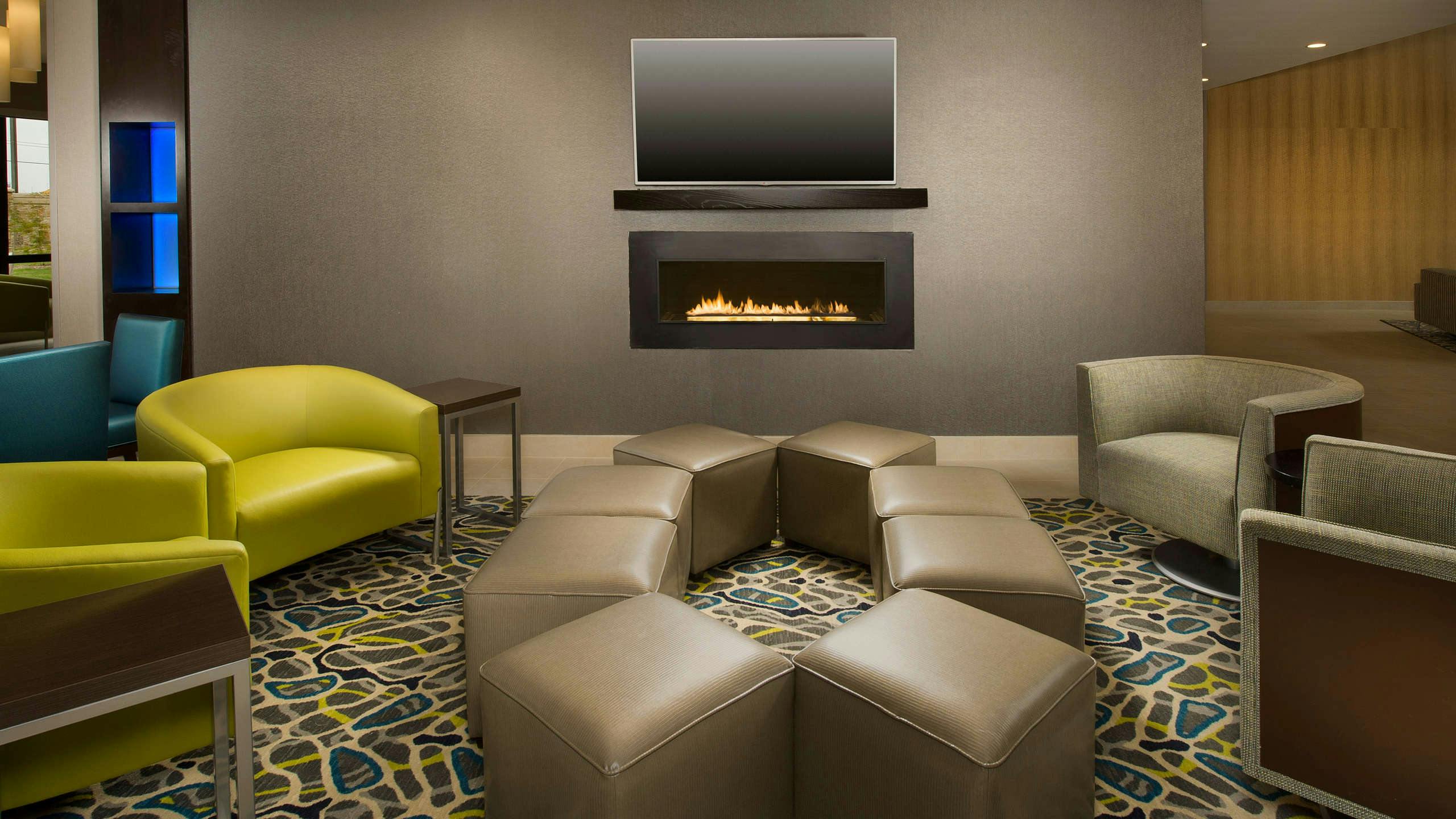 Holiday Inn Express & Suites Oklahoma City Downtown Bricktown