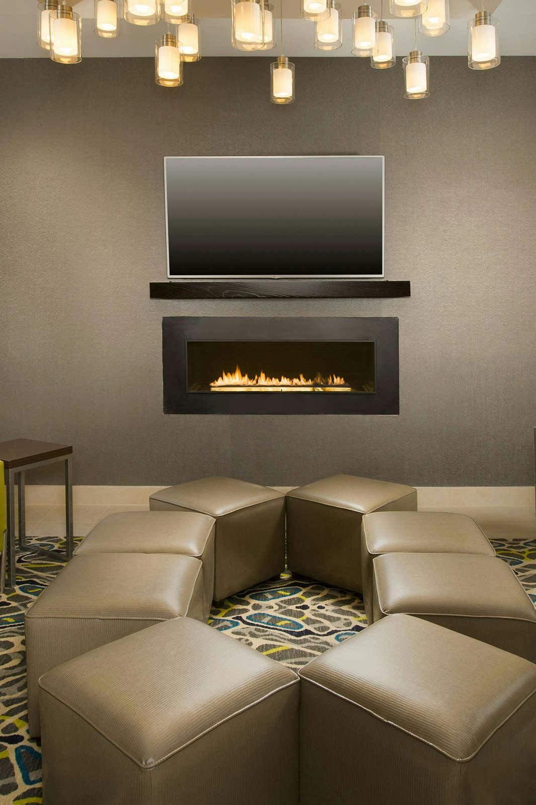 Hotel Holiday Inn Express & Suites Oklahoma City Downtown Bricktown photo 4