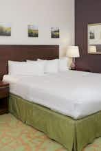 Hotel Doubletree by Hilton Campbell - Pruneyard Plaza photo 1